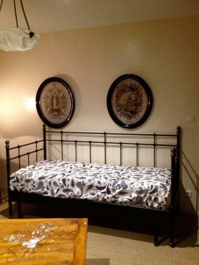Bed and Breakfast Chez L'Antiquaire Hauterives Exteriér fotografie